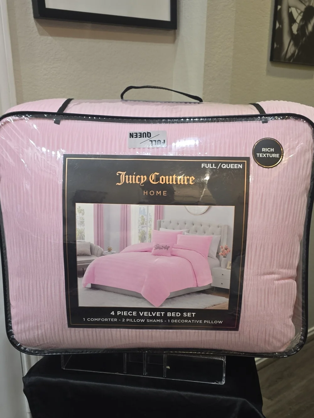 Juicy Couture Home Textured Velvet Plush Queen Comforter Set